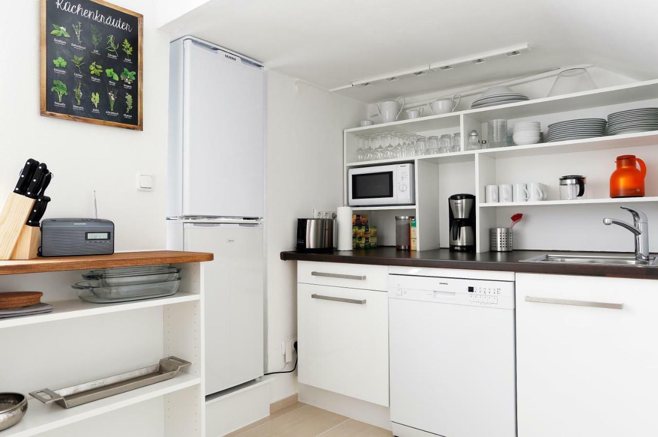 Droy By Rockchair Apartments L Superhost Status L 2 Bedroom Boxspringbeds Next To Center "Kurfuerstendamm" - Cozy Family & Business Flair Welcomes You! Berlin Kültér fotó